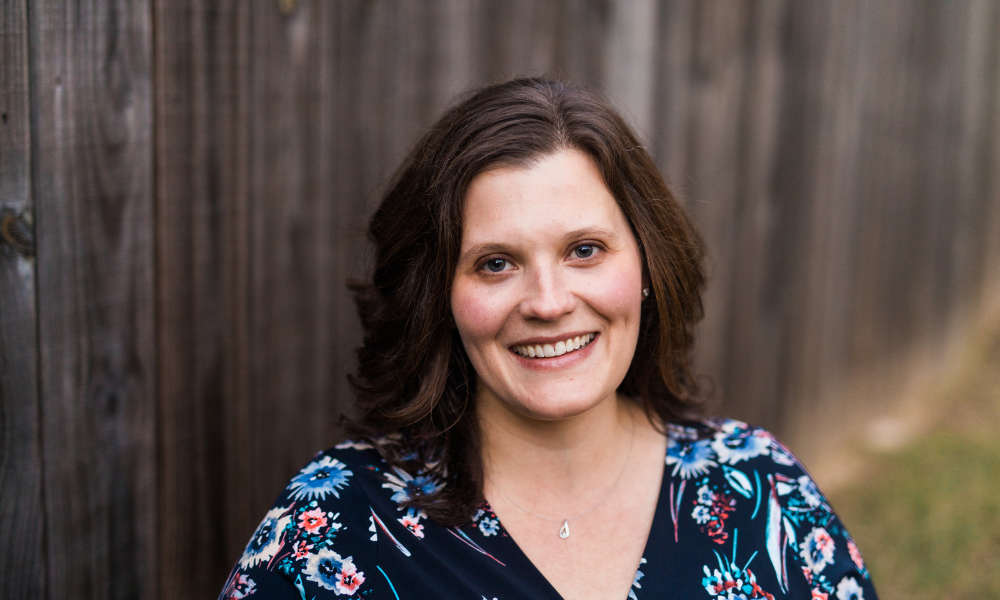 Dr. Liz Lundeen Joins Institute as Director of Programs 